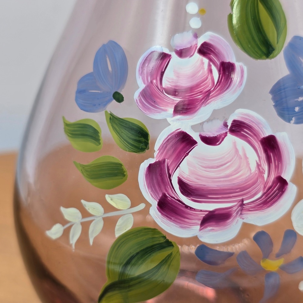 Vintage Fenton Amethyst Purple Glass Hand painted floral Vase - Picture 3 of 6